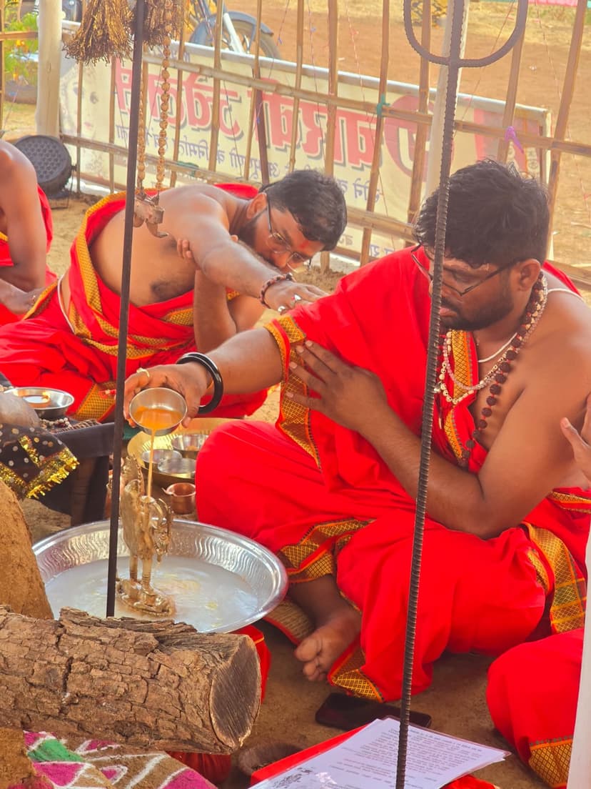 दिव्य यज्ञ एवं सत्संग
